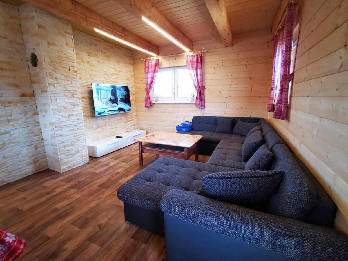 Chata Baska Na Liptove S Vlastnym Dvorom Liptovský Mikuláš Exterior foto